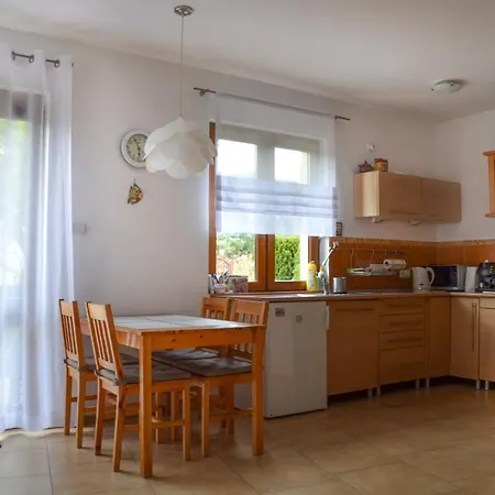 Blizniak-apartamenty Rowy (Pomerania)